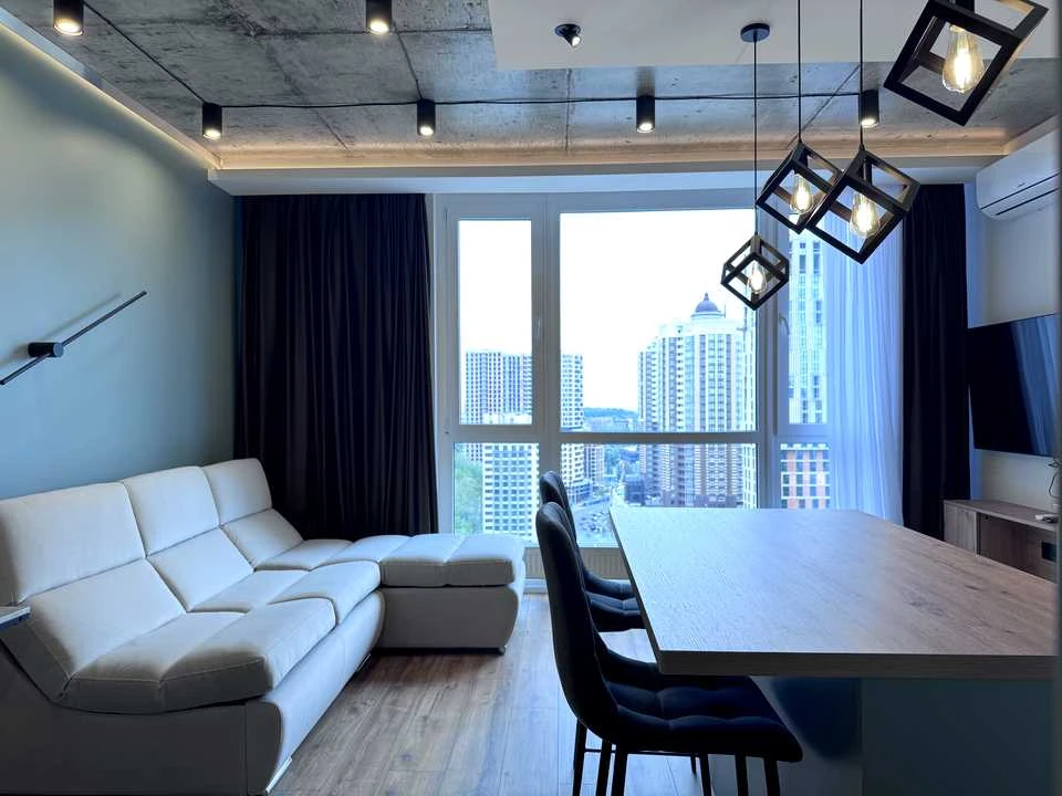 Apartment. Glibochyska st., Kyiv