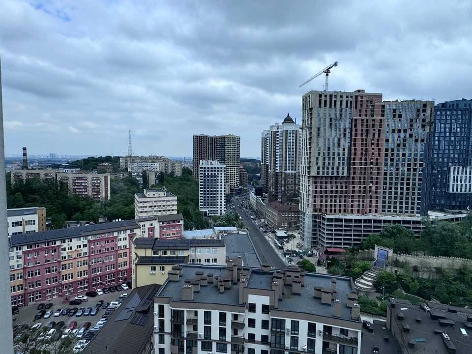Apartment. Glibochyska st., Kyiv