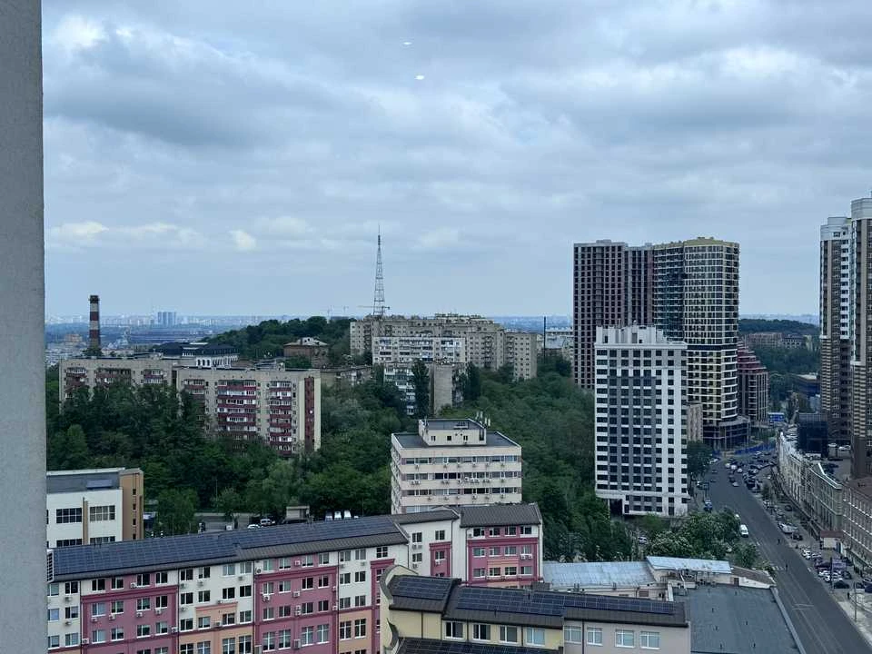 Apartment. Glibochyska st., Kyiv
