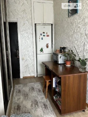 Продажа: комнаты 20 кв. м по ул. Даниила Щербаковского 33 • I
