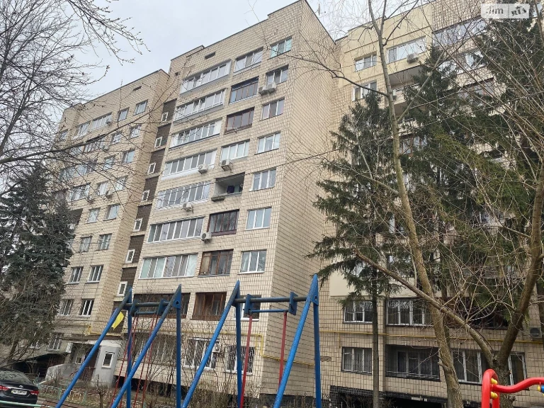 Long-Term Rental Apartment, Perhotravnevyi Massiv