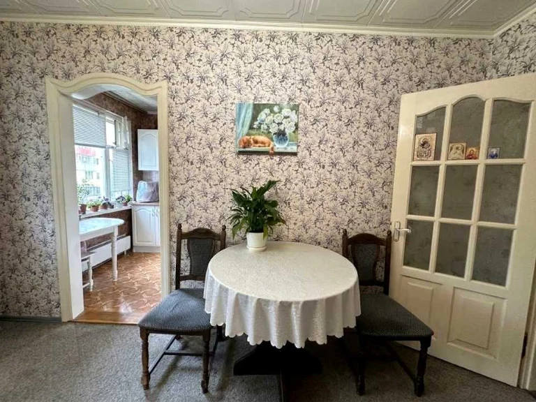 Apartment. Vasyl Symonenka st., Lviv