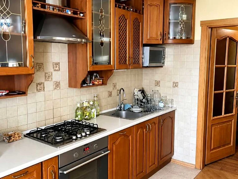 Apartment. Yakova Holovats'ko st, Lviv