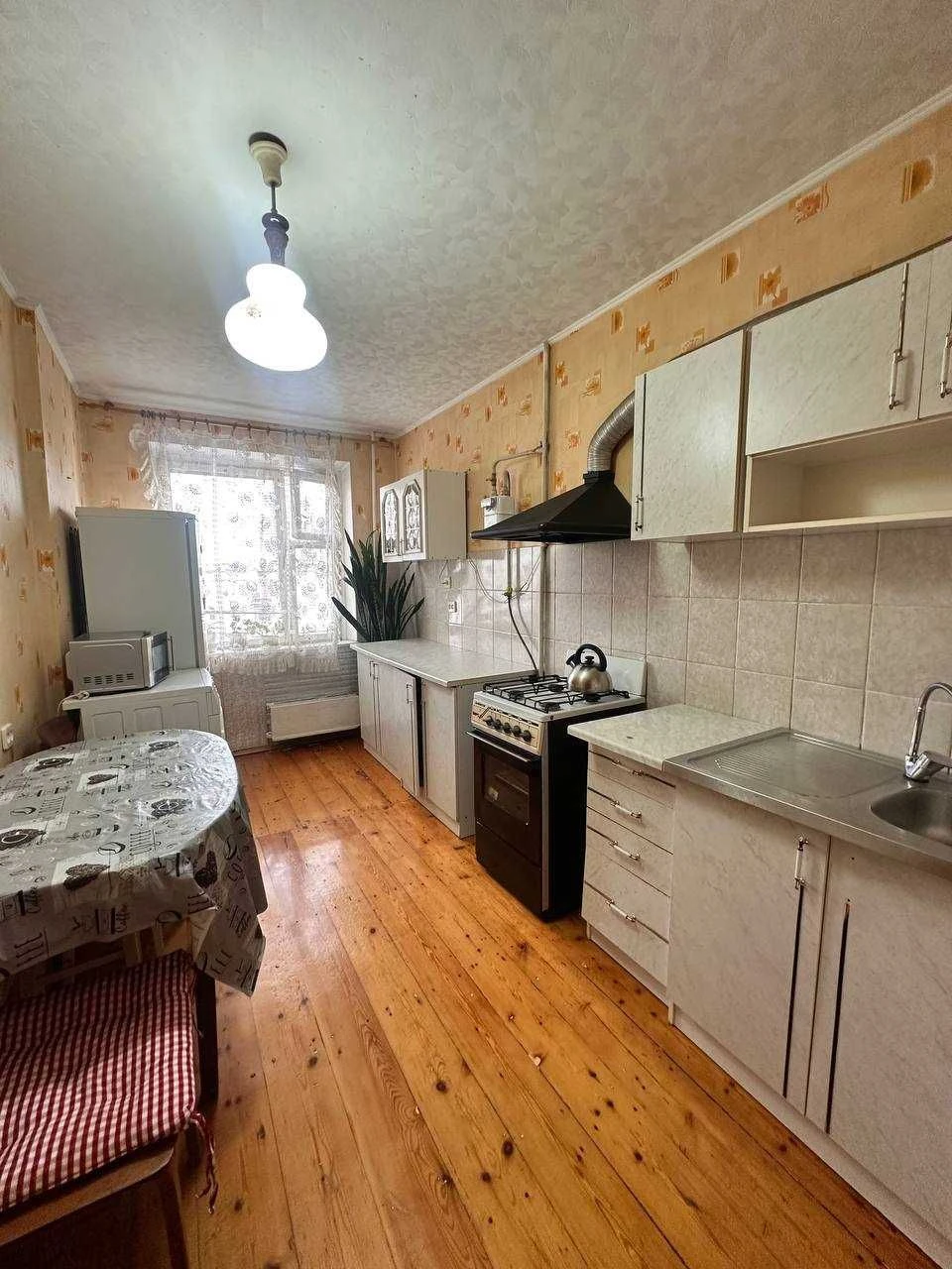 Apartment for sale 3 km from Antonich 71 m², Sante-Barabari area