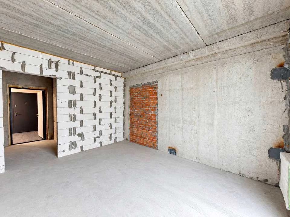 One-bedroom apartment for sale. Michael Maximovych Street, Kyiv.