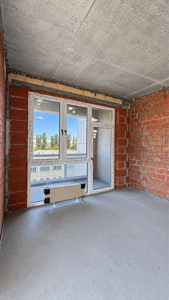 Sale of a 3-bedroom apartment in ЖК Лейпцигський вул. Лейпцизька 13a