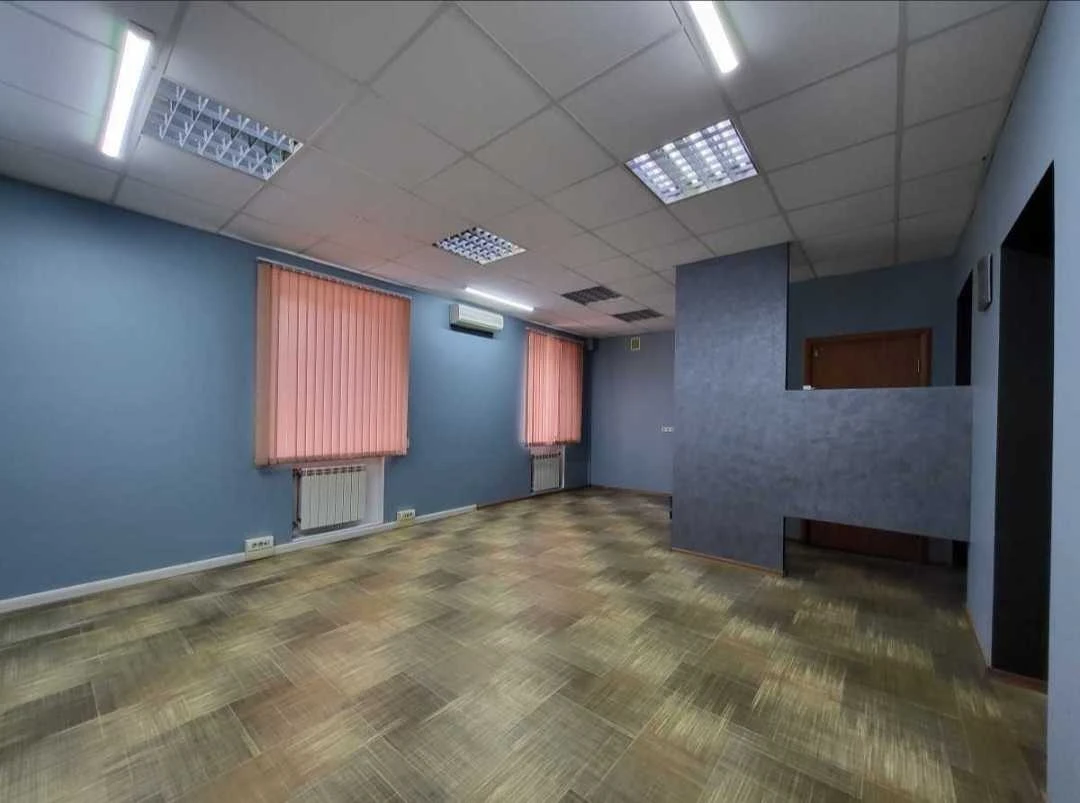 For Sale: 3-room apartment (56 sq m) in Kyiv, Solomjansky