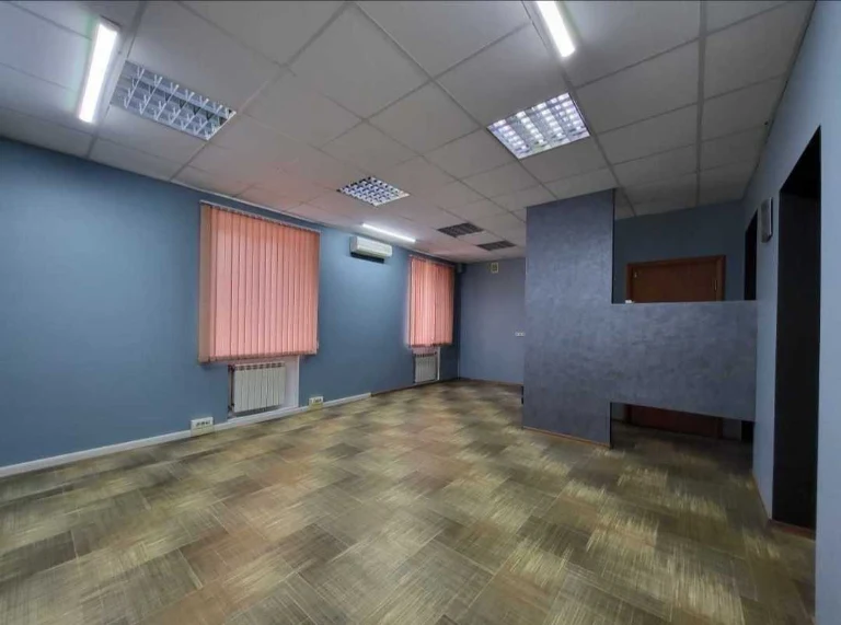 For Sale: 3-room apartment (56 sq m) in Kyiv, Solomjansky