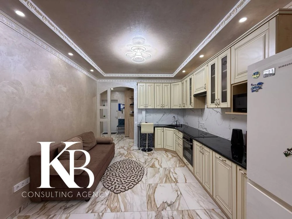 Best House, Selling 2-bedroom apartment, Victory 1