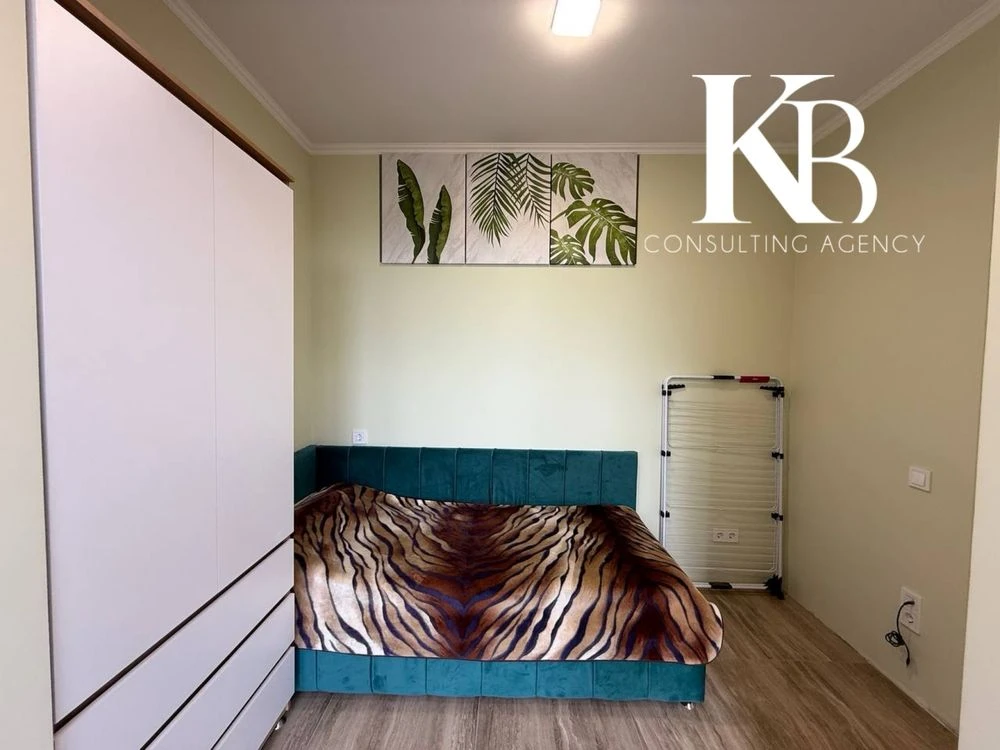 Best House, Selling 2-bedroom apartment, Victory 1