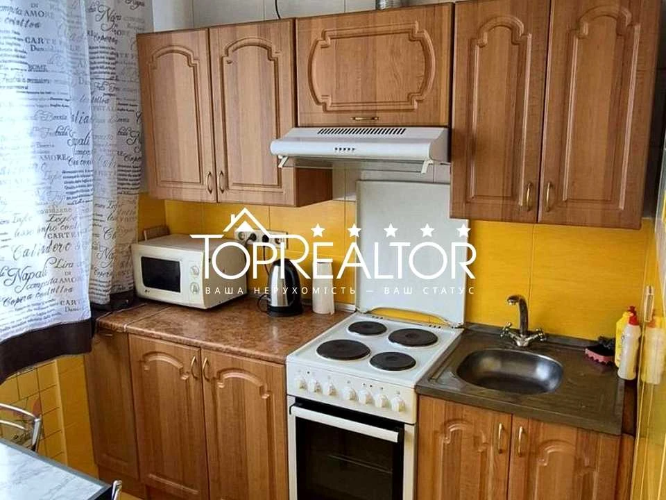 Apartment. Velika Kільцева street, Kharkiv