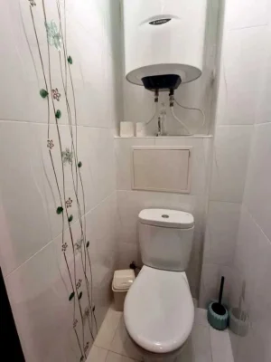 родам 2х комн квартиру Коммунальный рынок пр Байрона 4/5 с к