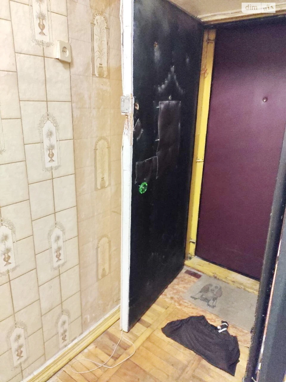 Long-Term Rental Room in Holosiiv