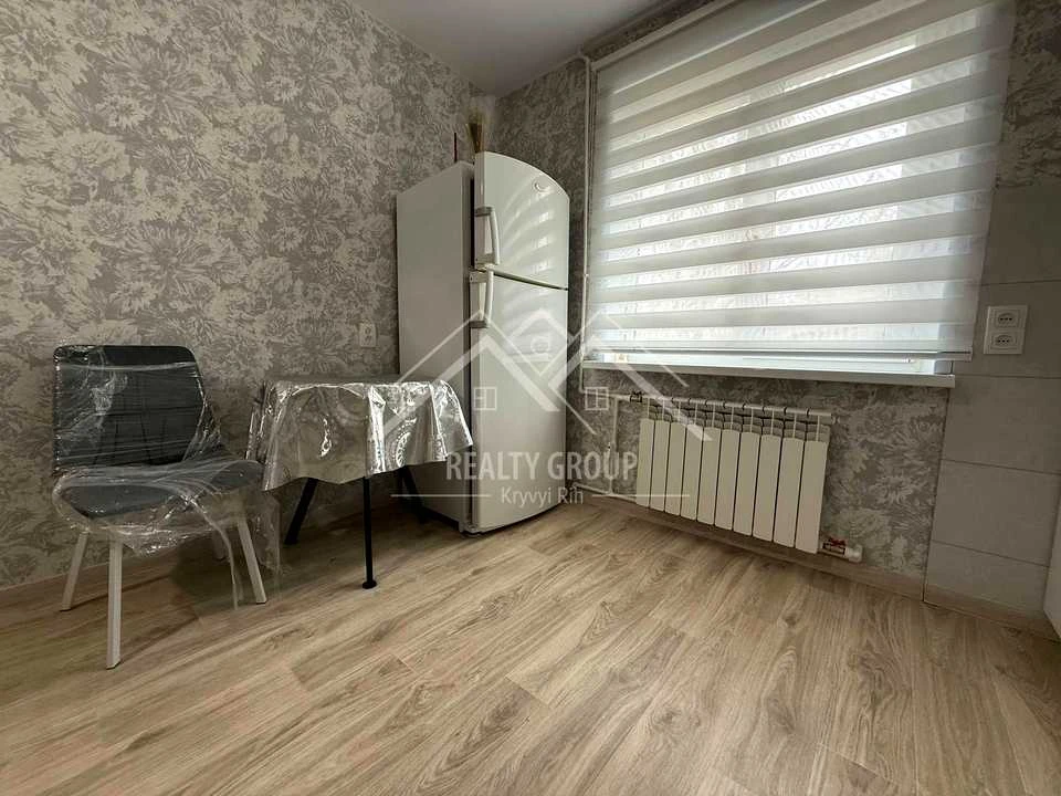 Квартира. Кривий Ріг, Вечірній бульв.
