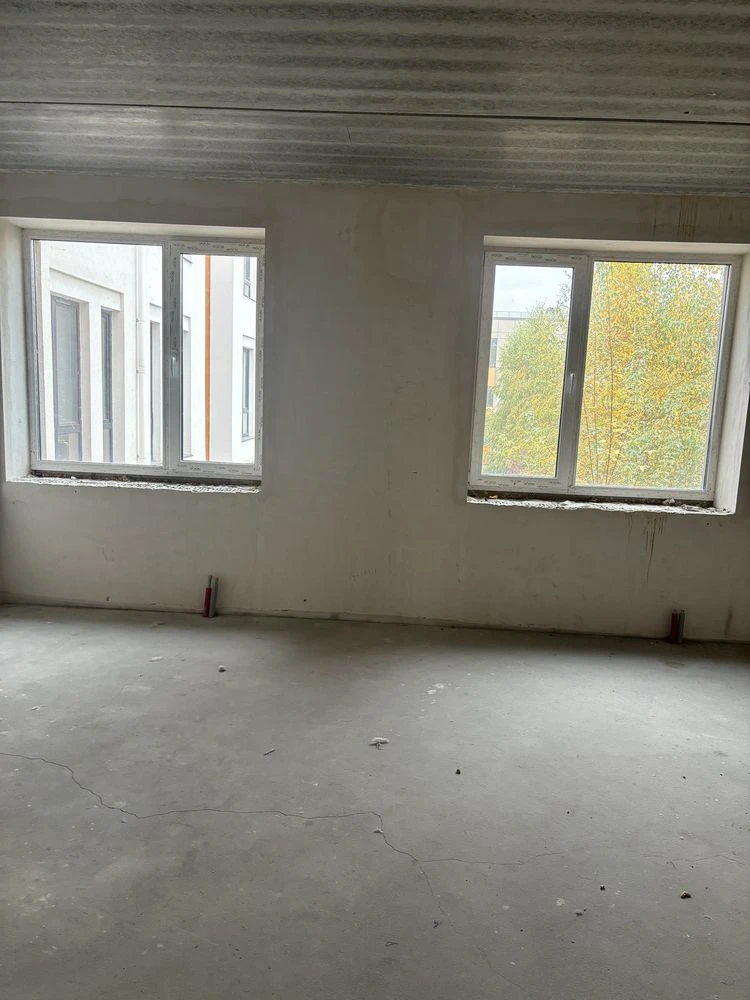 Spacious 1-bedroom apartment, which can be re-planned into a 2-bedroom apartment