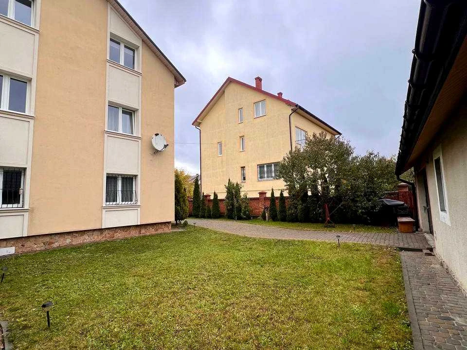 House. Vynnyky (Lviv), Ustima Karmoluka str.