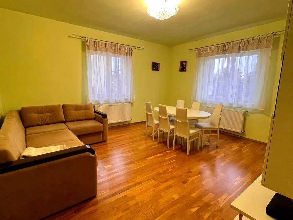 House. Vynnyky (Lviv), Ustima Karmoluka str.
