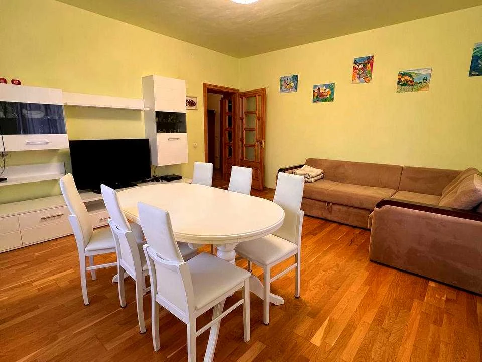 House. Vynnyky (Lviv), Ustima Karmoluka str.