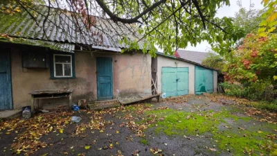 Пропонуємо на продаж цегляний будинок, який знаходиться в мі