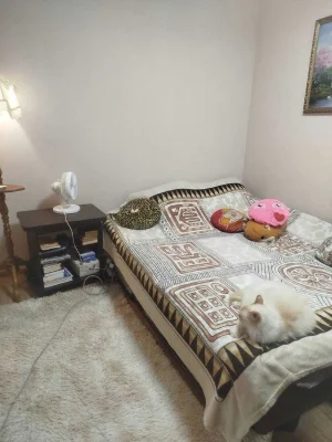 Price reduced. Two-room apartment for sale. Kommunalny Market.