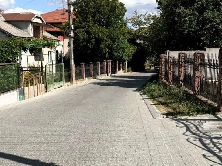Дом. Винники (Львів), улица Ивана Франко