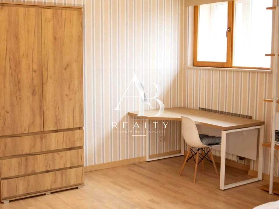Будинок. Київ, провулок Квітки-Основ'яненка