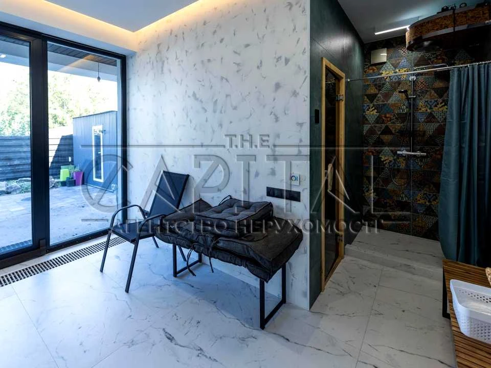 House. 52-ga Sadova St., Kyiv