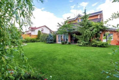 Продається 6-кімнатний будинок, Київ, Дарницький район, Центральна вулиця