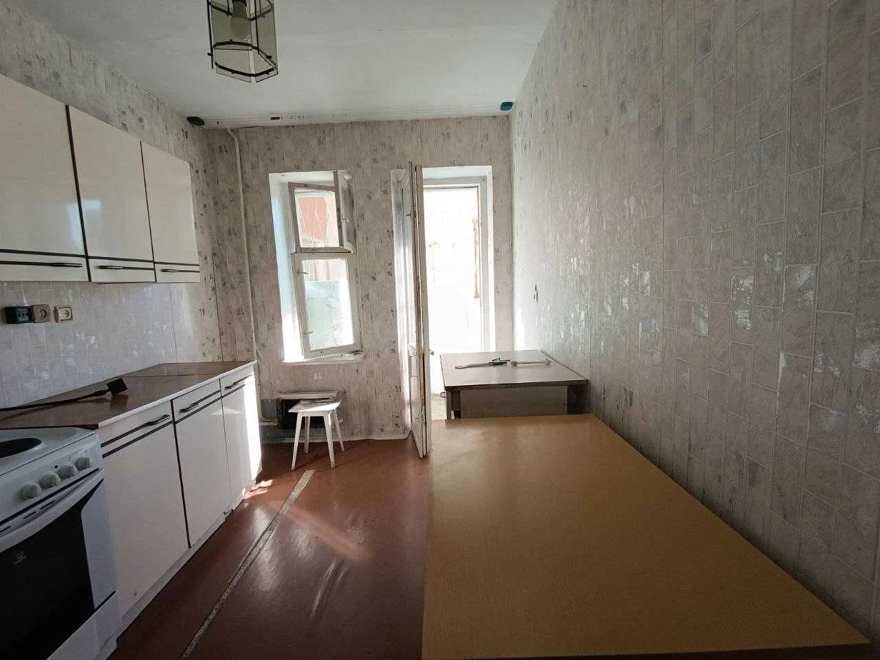 2-bedroom apartment on a convenient 3rd floor!