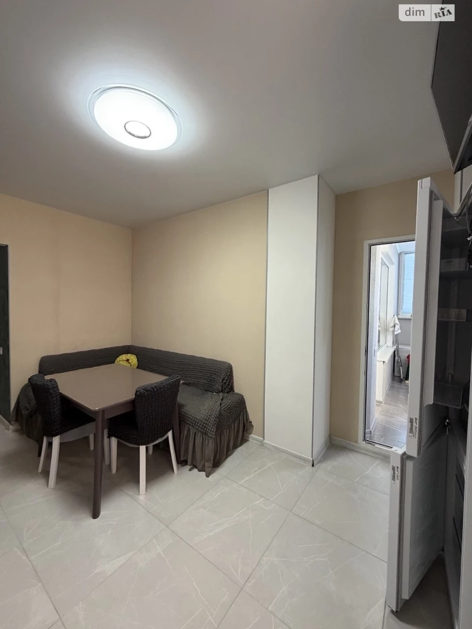 Apartment for Sale in Voronivka
