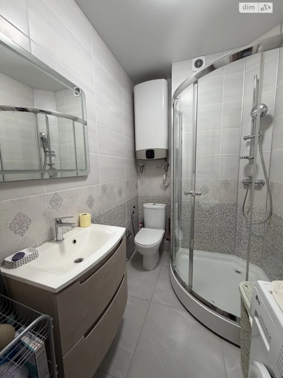 Apartment for Sale in Voronivka