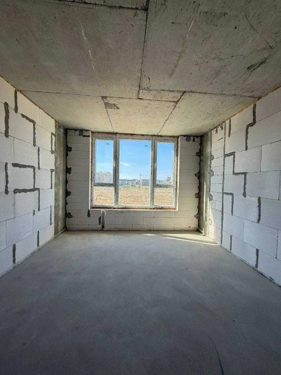 Ideal investment opportunity 2700 first, keys in summer