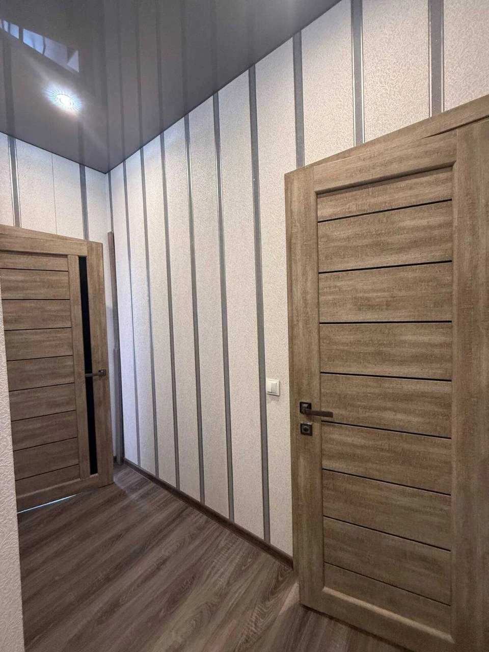 One-Bedroom Apartment on Akademika Saharova/Bocharova Street