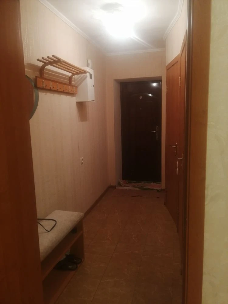 1-bedroom apartment renovated in a brick building!