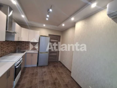 One-bedroom apartment on Bocharova Street