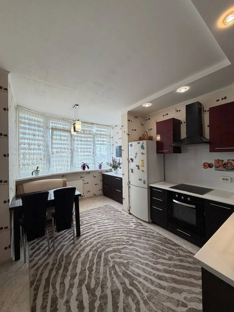 1-room apartment in Cheremushki/Building 2013, has a generator