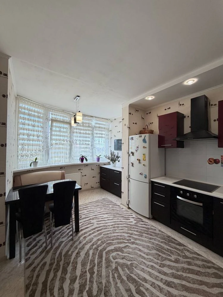 1-room apartment in Cheremushki/Building 2013, has a generator