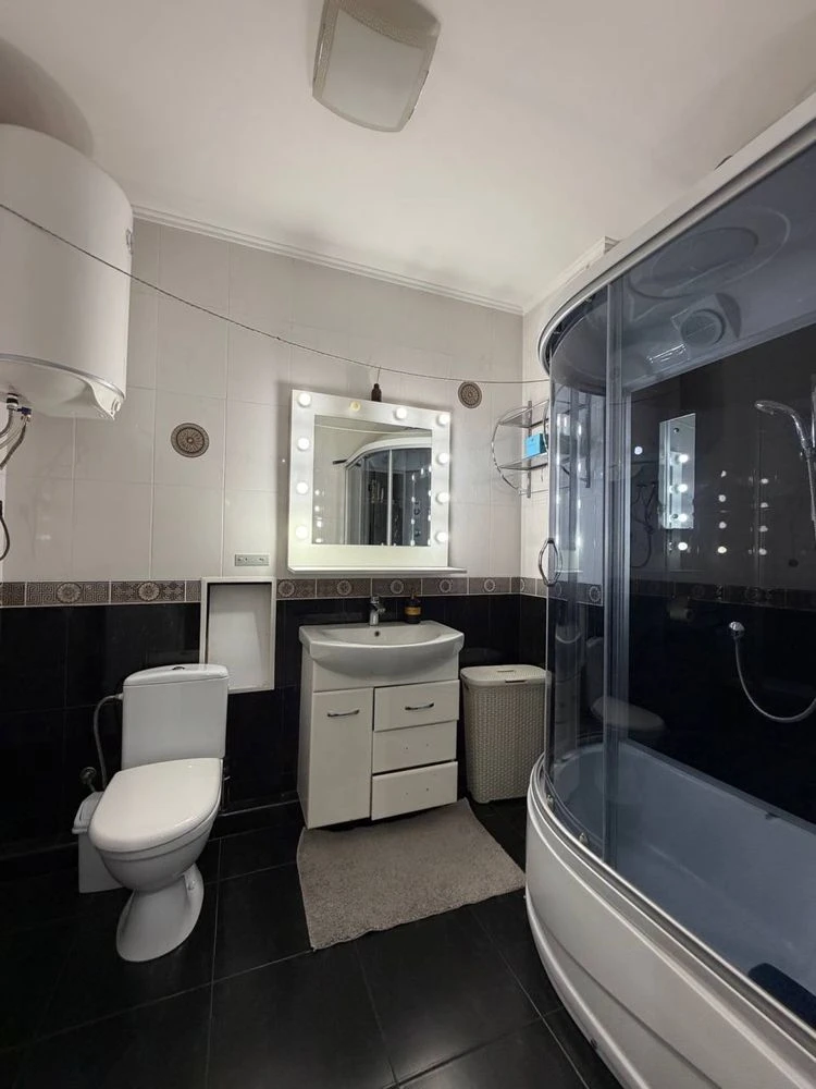 1-room apartment in Cheremushki/Building 2013, has a generator