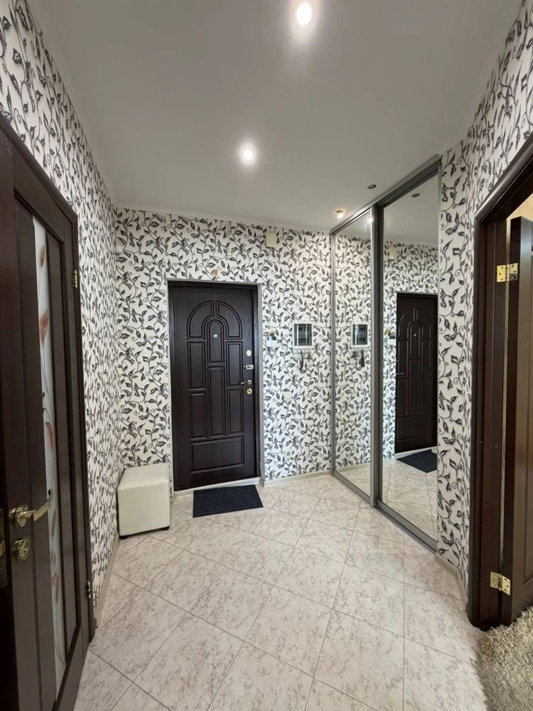 1-room apartment in Cheremushki/Building 2013, has a generator