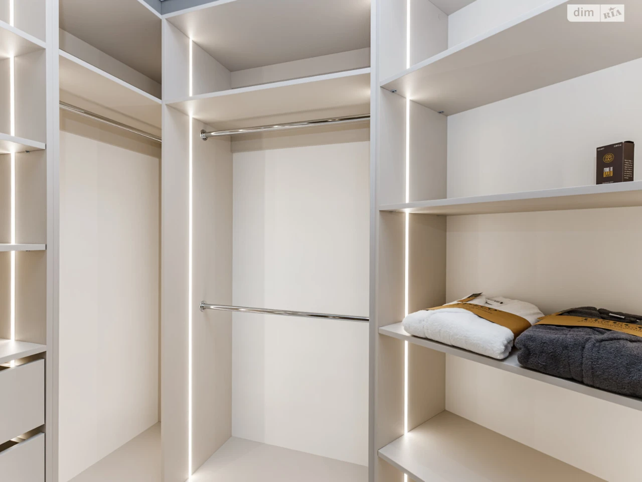 2-Bedroom Apartment for Sale in Kadr City
