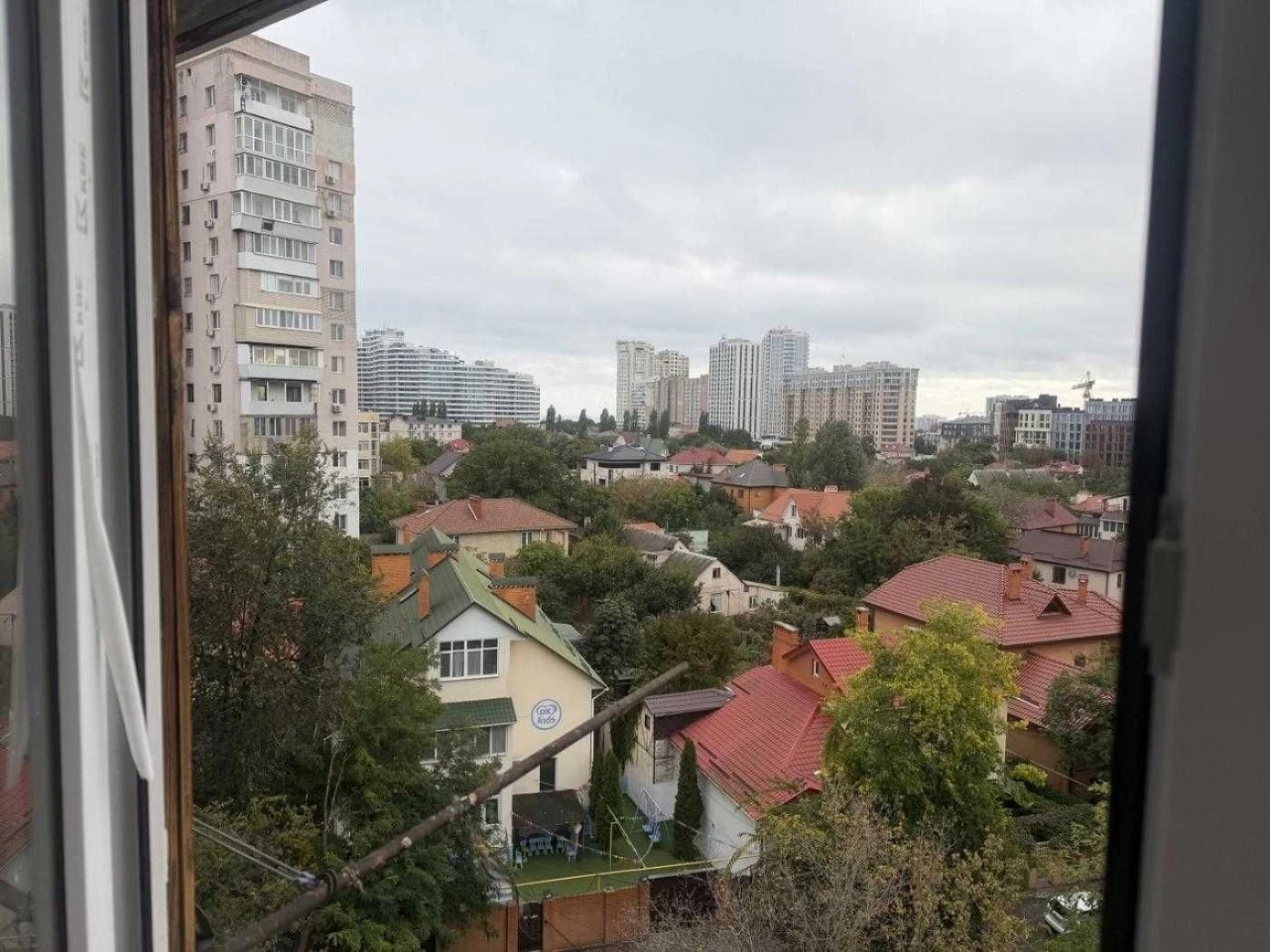 Levanovsky Street, 3rd floor, Sea view
