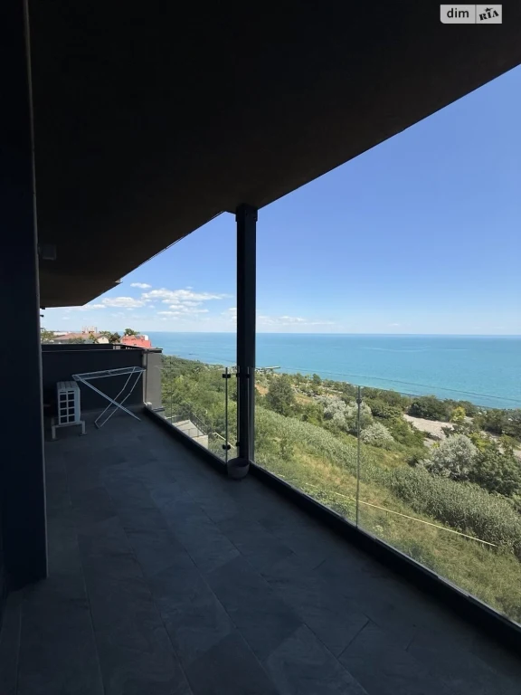 Long-Term Rental Apartment, Velykyi Fontan