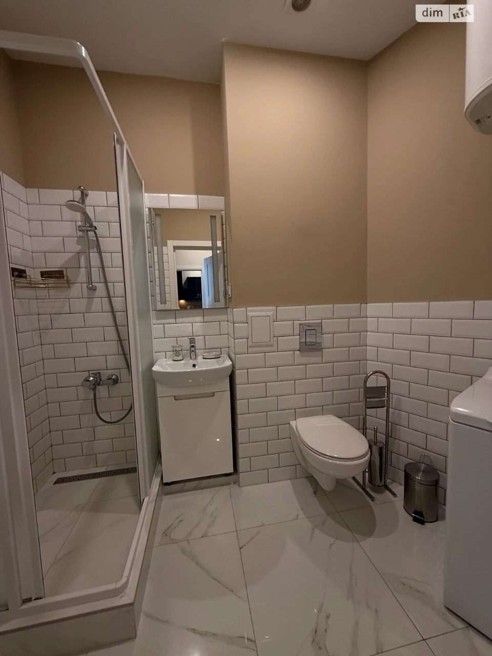 Long-Term Rental Apartment, Velykyi Fontan