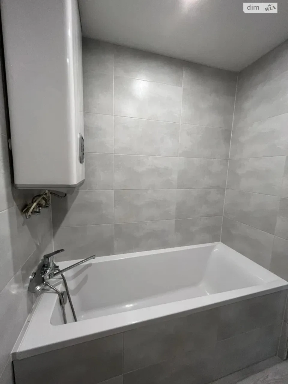 Apartment for Sale - Oleksandrivsky (formerly Zhovtnevy)