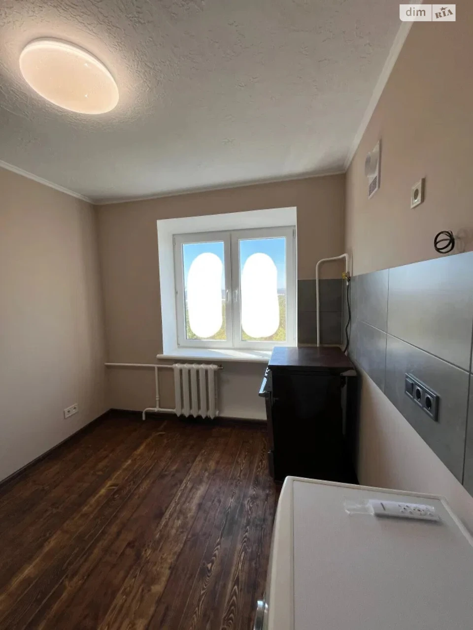 Apartment for Sale - Oleksandrivsky (formerly Zhovtnevy)