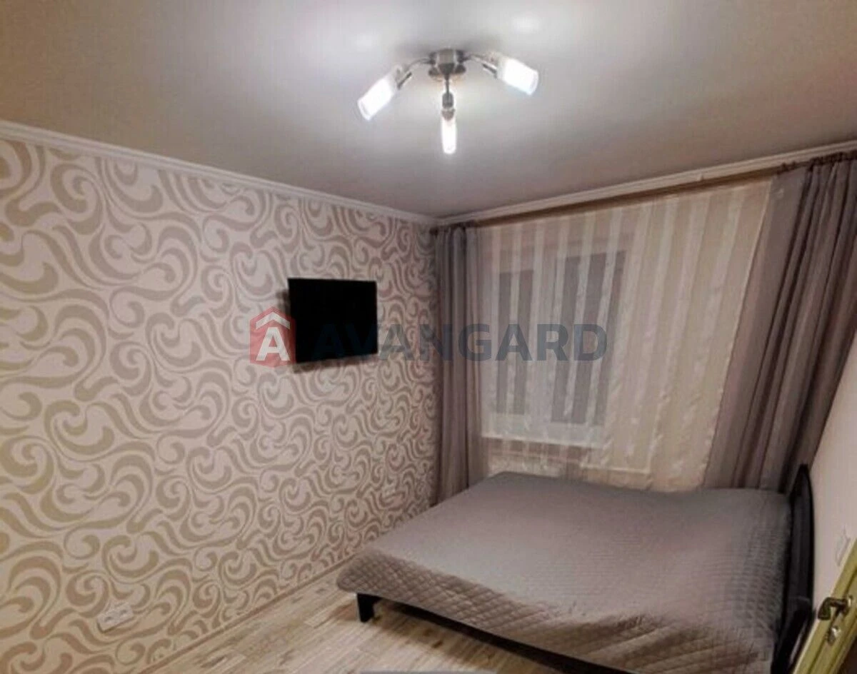 3-bedroom apartment for sale in Oлександрівський district