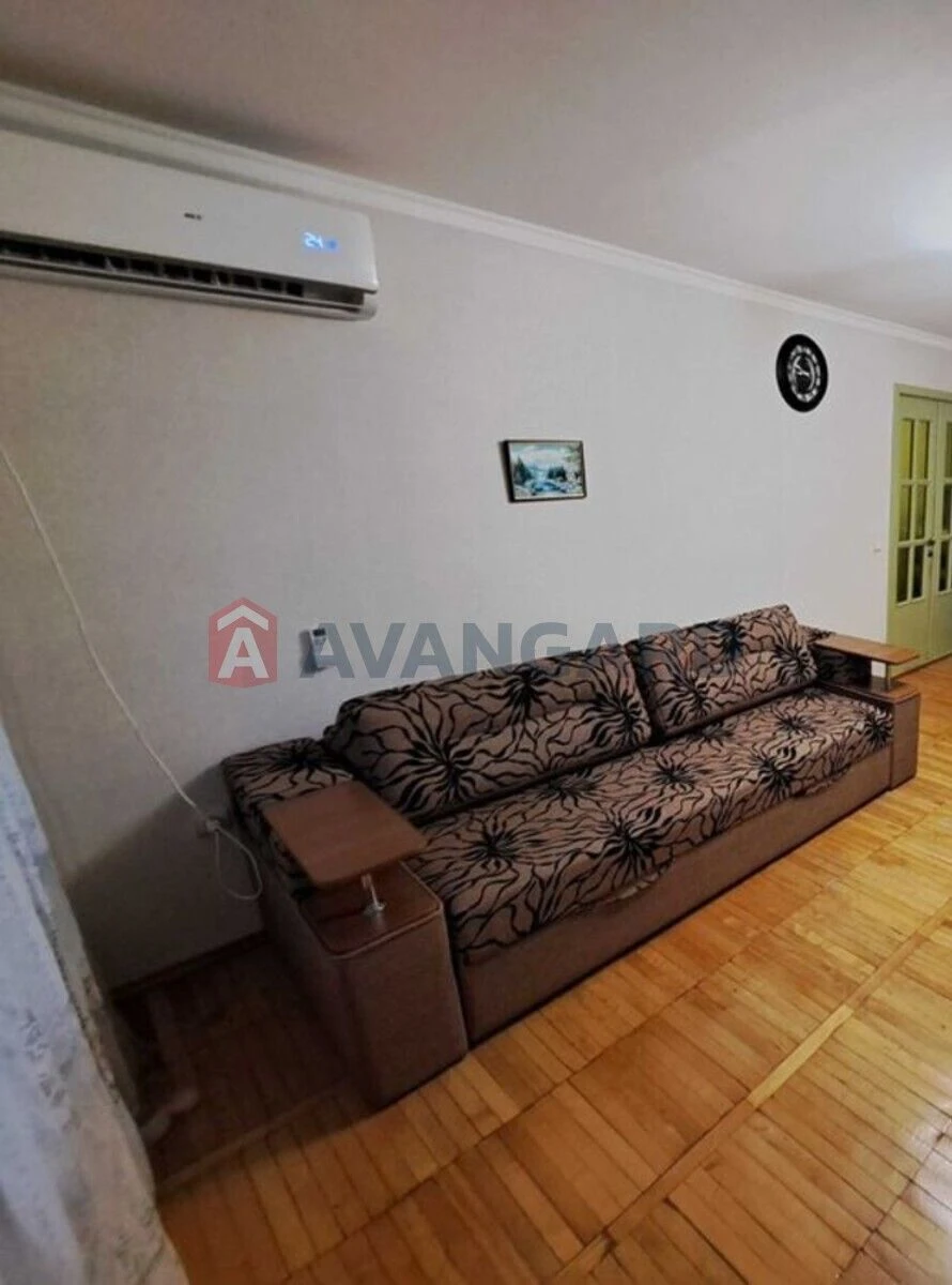 3-bedroom apartment for sale in Oлександрівський district