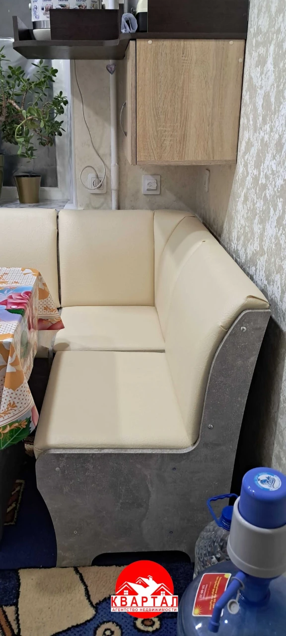 For sale: 2-room apartment in the center