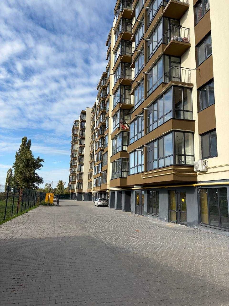Sale of a 2-room apartment in a new building