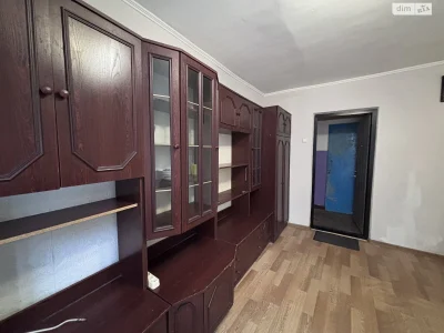 Apartment for Sale: Kyivska